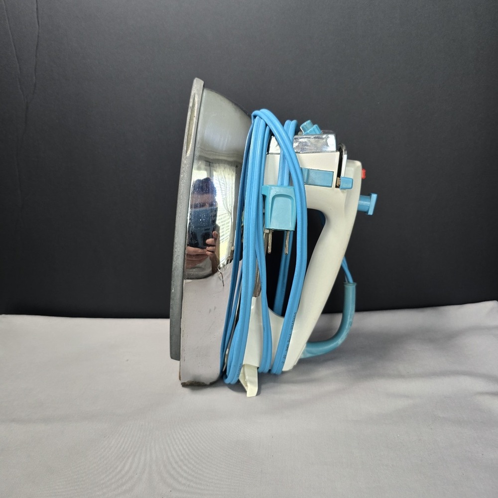 General Electric Spray,Surge of Steam & Dry Iron Vintage 60s-70s